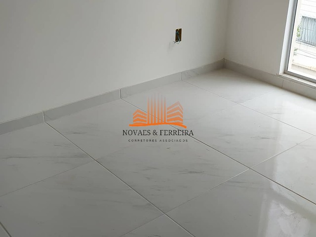 #696 - Apartamento para Venda em Vila Velha - ES