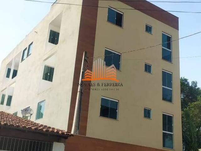 #696 - Apartamento para Venda em Vila Velha - ES
