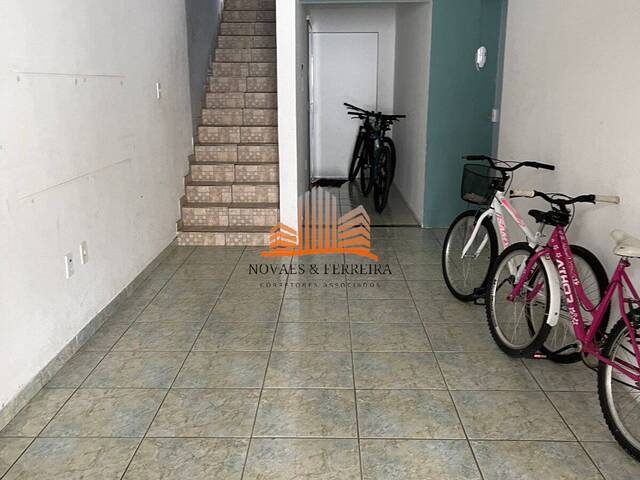 #754 - Apartamento para Venda em Vila Velha - ES