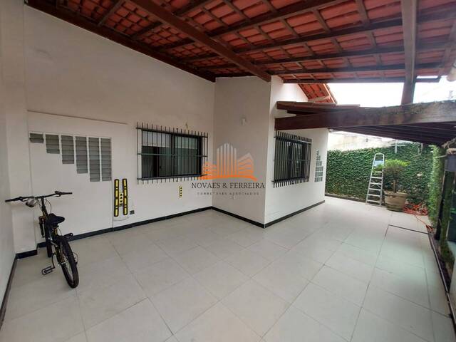 #1623 - Casa para Venda em Vila Velha - ES - 1