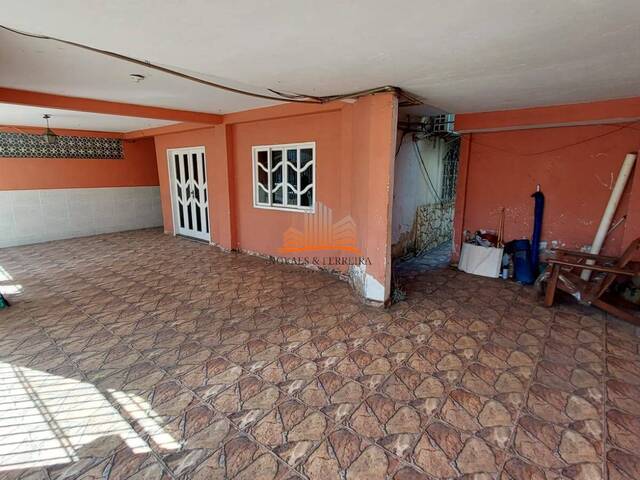 Casa para Venda em Vila Velha - 4