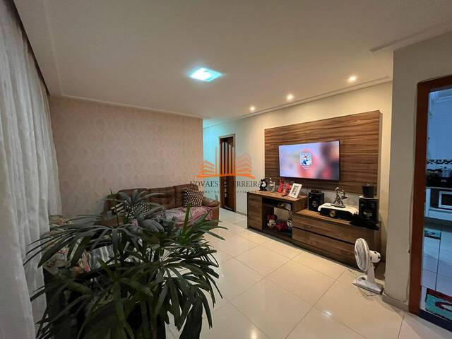 #1661 - Apartamento para Venda em Vila Velha - ES - 1