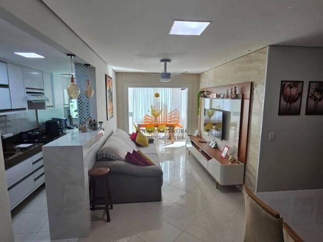 #1686 - Apartamento para Venda em Vila Velha - ES - 2