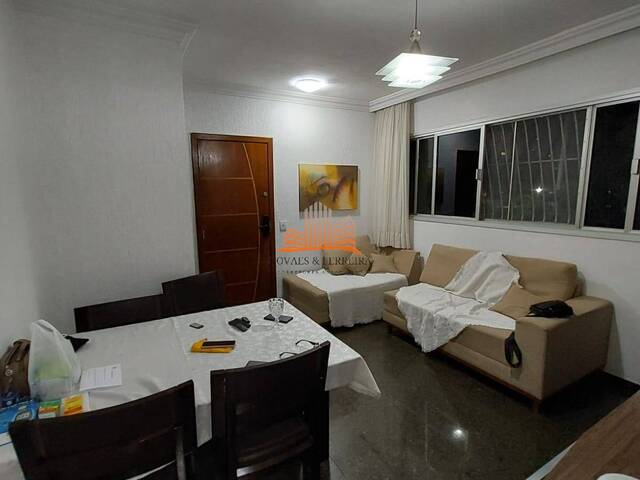 #1701 - Apartamento para Venda em Vila Velha - ES