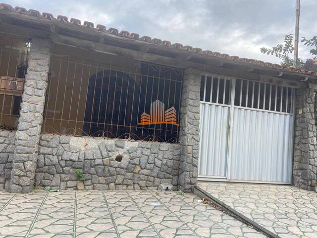 #1704 - Casa para Venda em Vila Velha - ES - 2