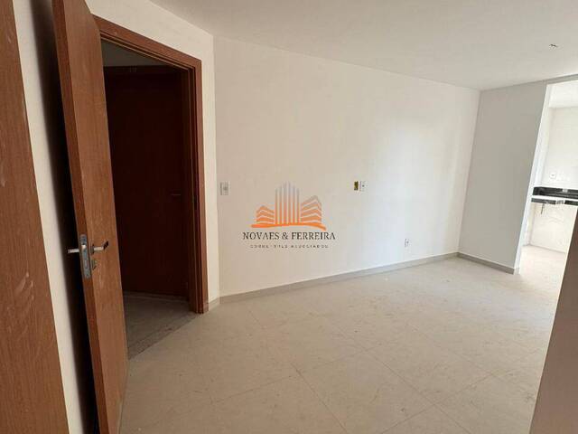 #1742 - Apartamento para Venda em Vila Velha - ES - 3