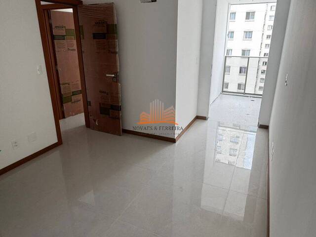 #1778 - Apartamento para Venda em Vila Velha - ES