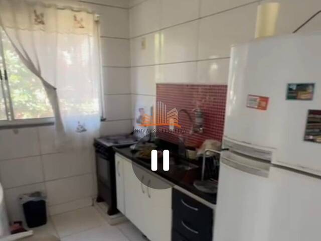 #1779 - Apartamento para Venda em Vila Velha - ES