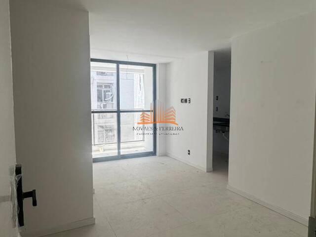 #1780 - Apartamento para Venda em Vila Velha - ES