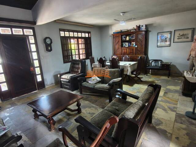 #1812 - Casa para Venda em Vila Velha - ES - 2